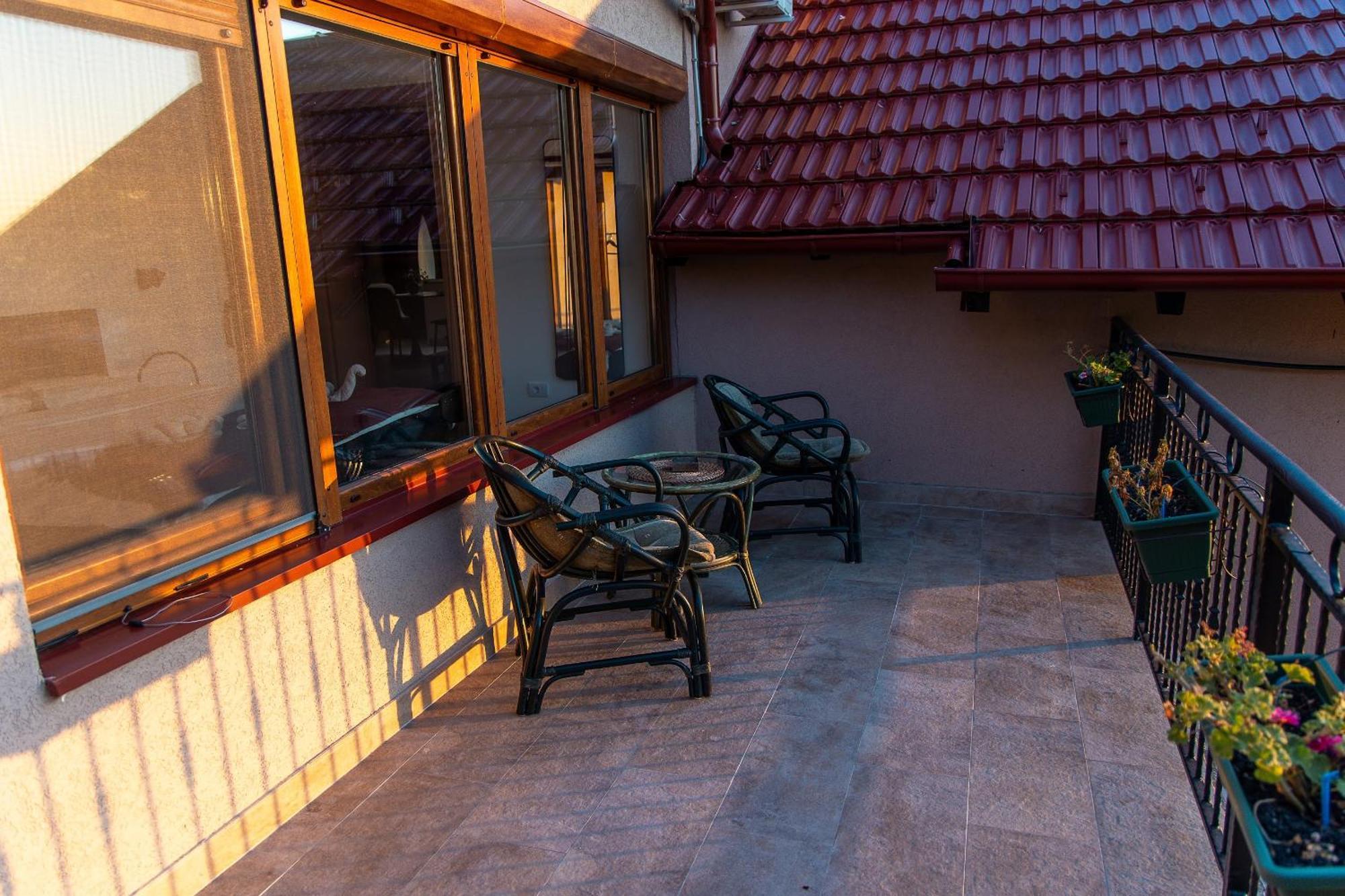 Sunset Home Versec Kültér fotó